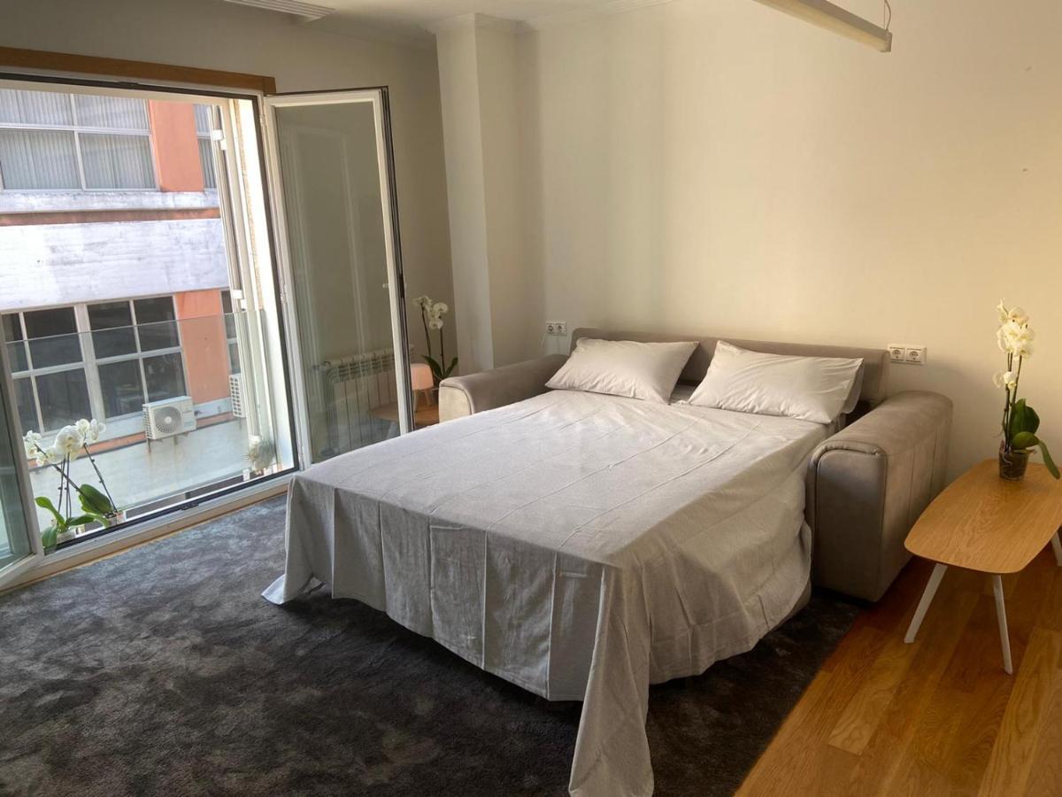 Estudio Parking Centro Puerta Del Sol Βίγκο Εξωτερικό φωτογραφία