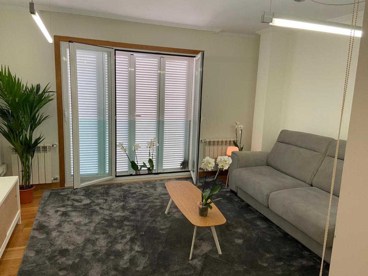 Estudio Parking Centro Puerta Del Sol Βίγκο Εξωτερικό φωτογραφία