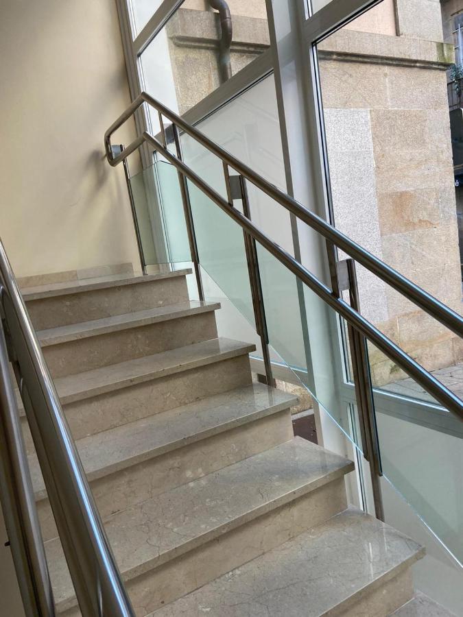 Estudio Parking Centro Puerta Del Sol Βίγκο Εξωτερικό φωτογραφία