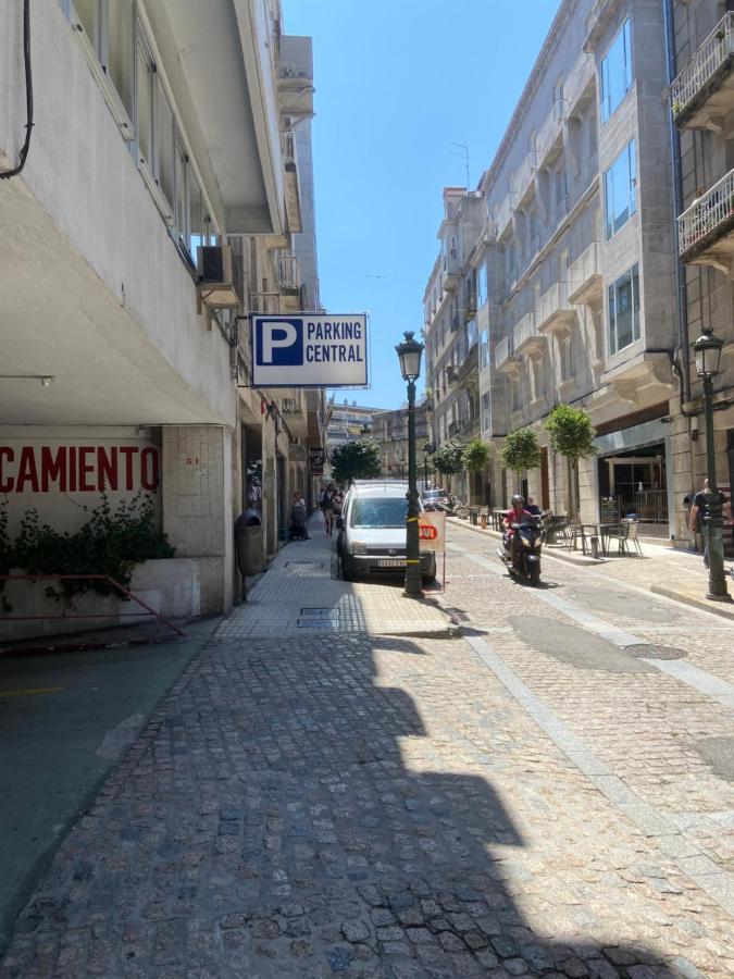 Estudio Parking Centro Puerta Del Sol Βίγκο Εξωτερικό φωτογραφία